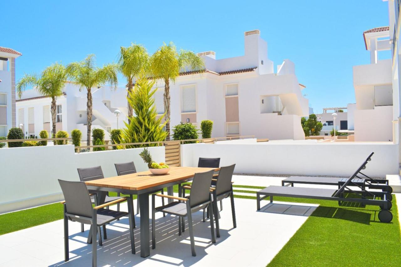 New Build Apartment On Beautiful Modern Complex Rojales Kültér fotó