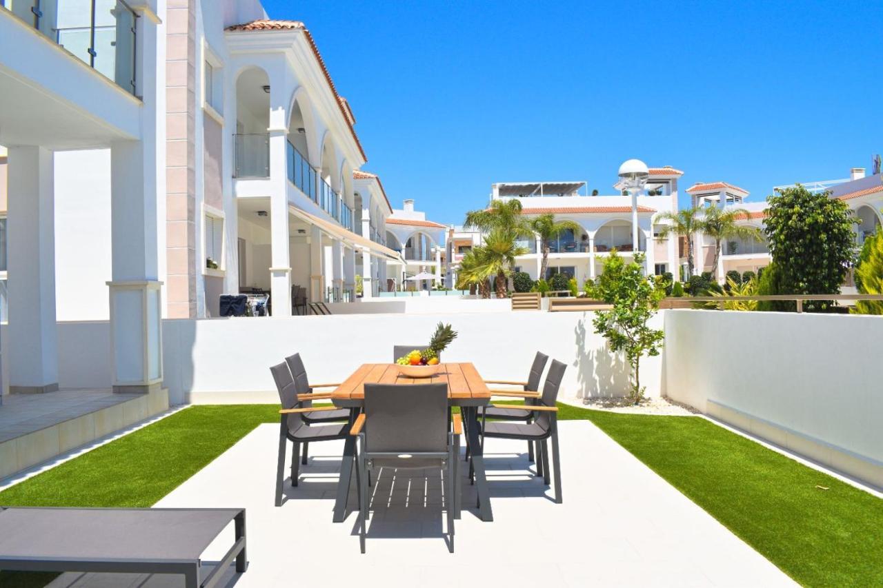 New Build Apartment On Beautiful Modern Complex Rojales Kültér fotó